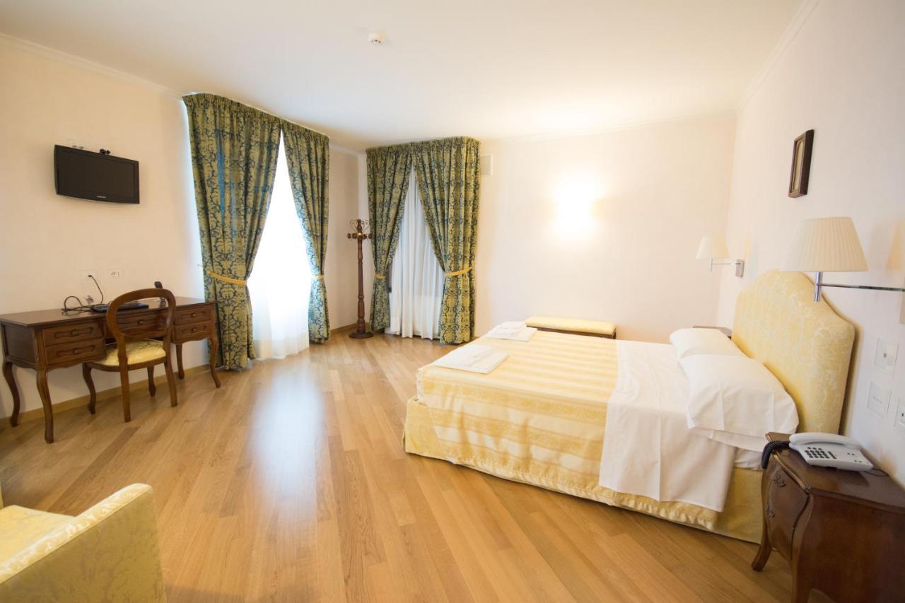 Domus Stella Maris - Casa Per Ferie Hotel Ancona Ngoại thất bức ảnh
